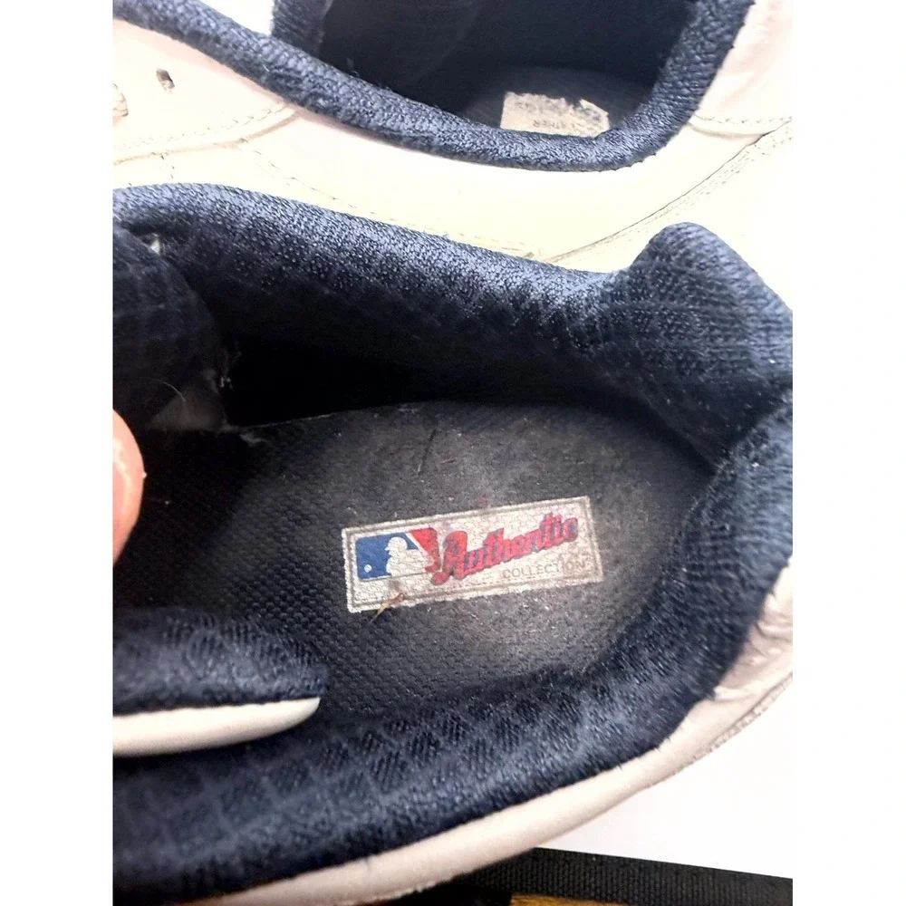 Reebok Boston Red Sox MLB‎ Mens 4.5 Sneaker White Leather Low Top Baseball Shoes